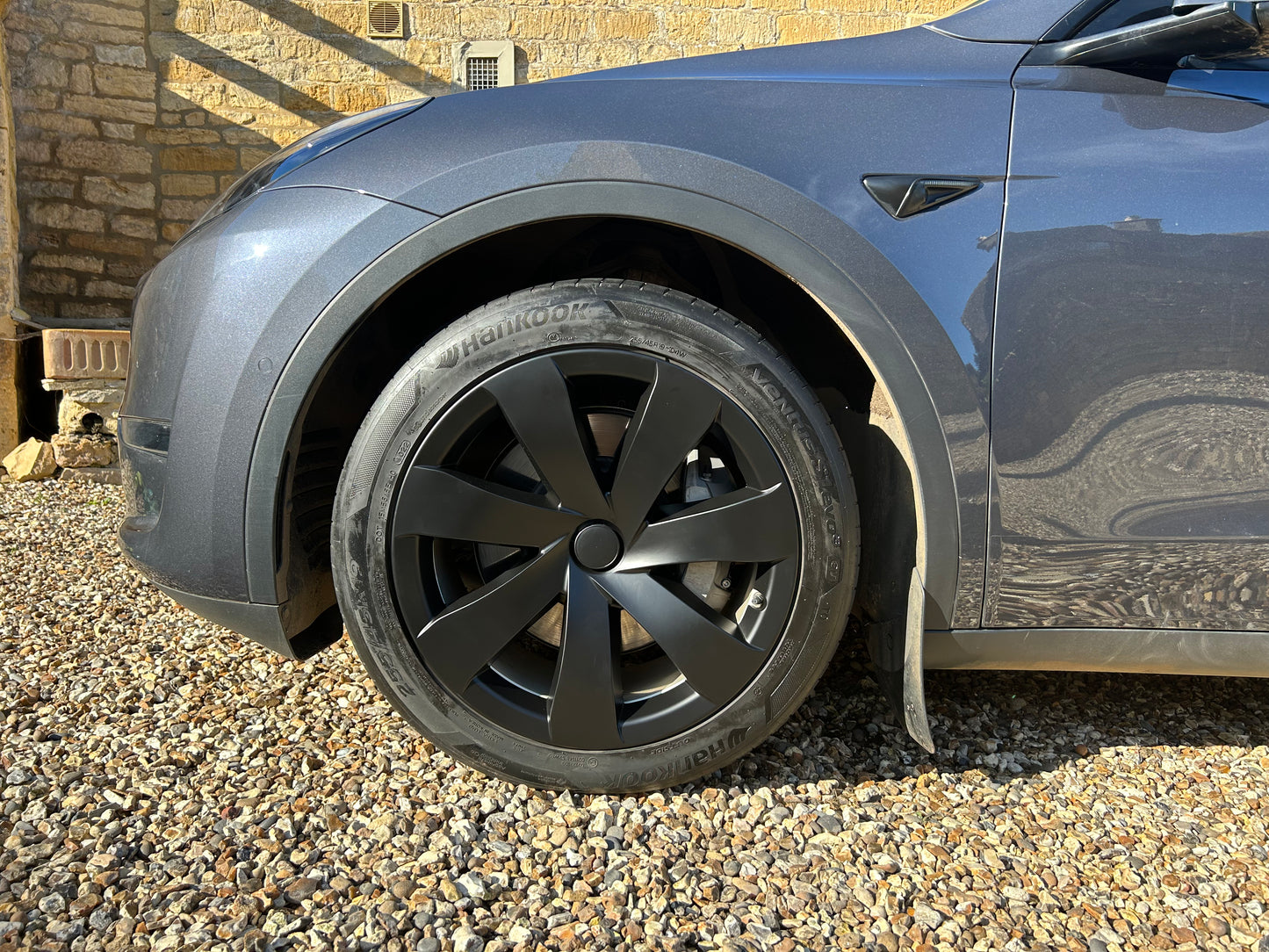 Model Y Wheel Cover (x4)