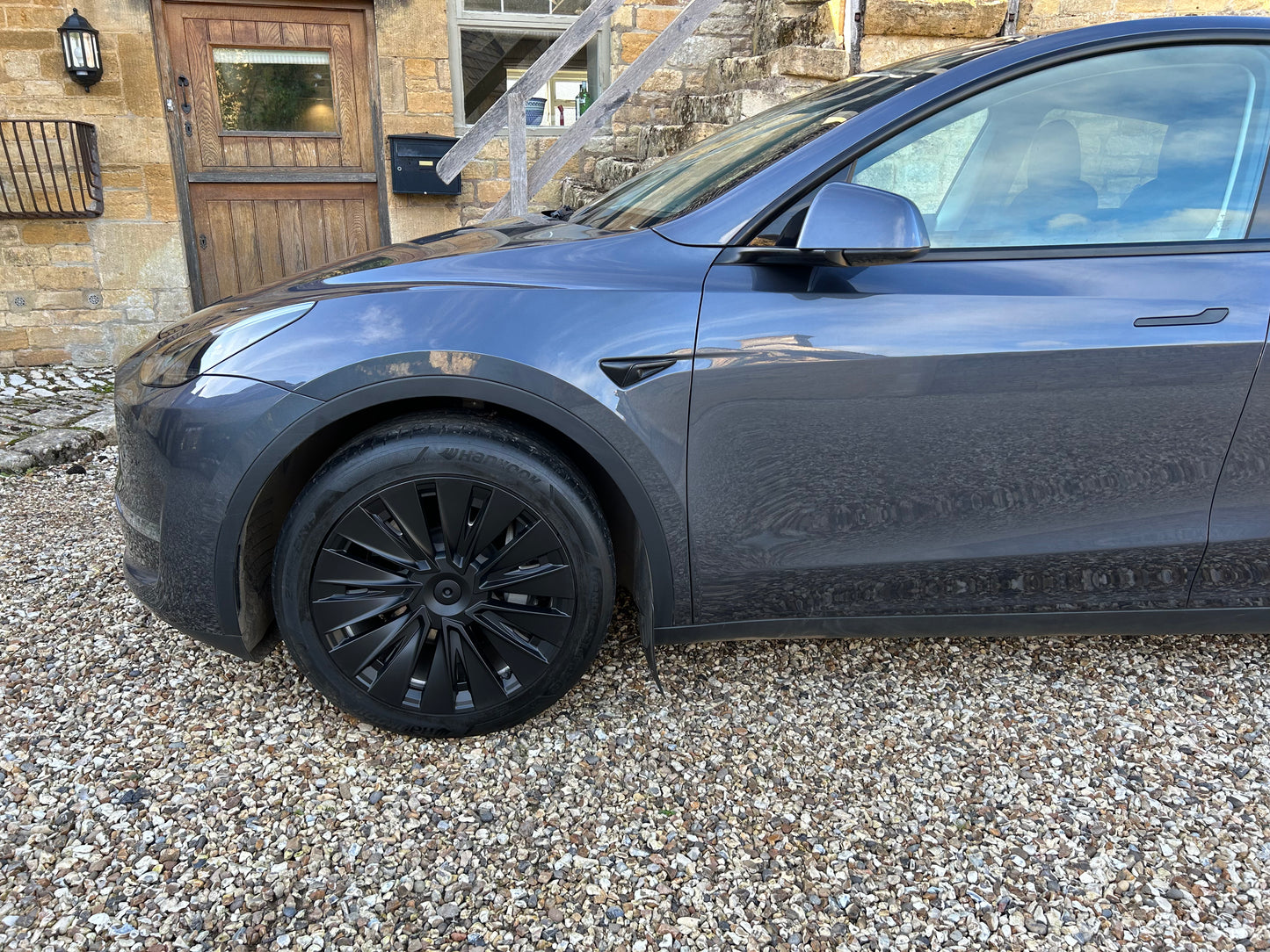 Model Y Wheel Cover (x4)